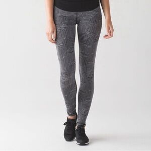 Lululemon High-Rise Yoga Athletic Leggings - Size 2